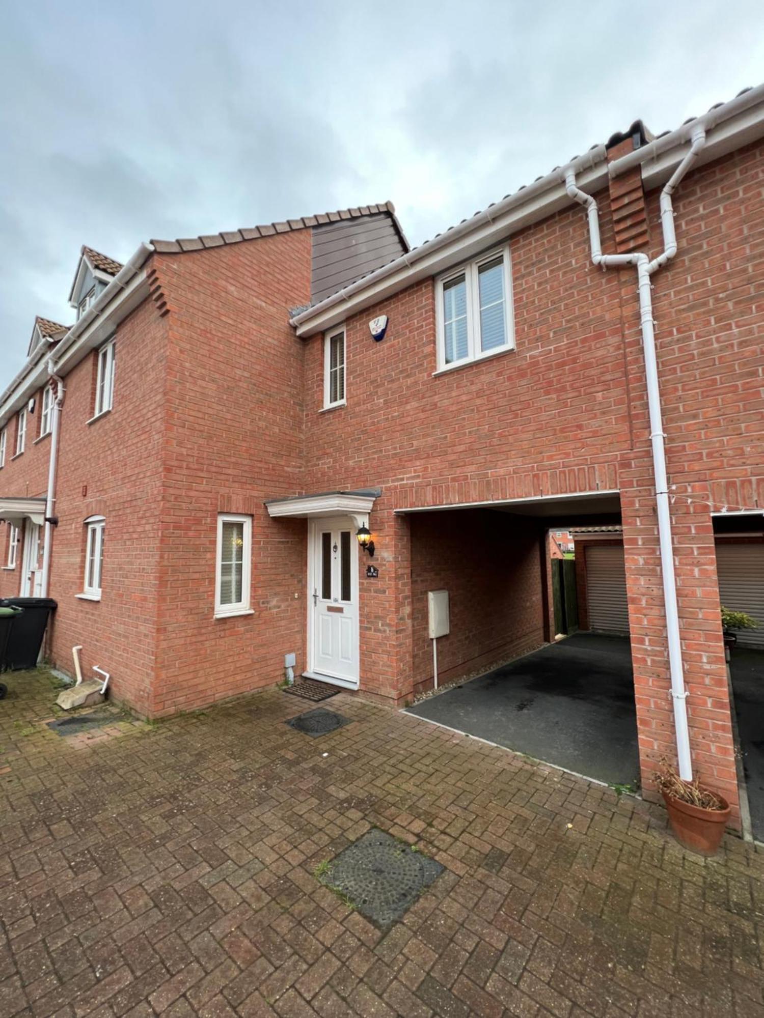 The Belfry 3 Bedrooms 2 Bathrooms Contractors & Family Higham Ferrers Exterior foto